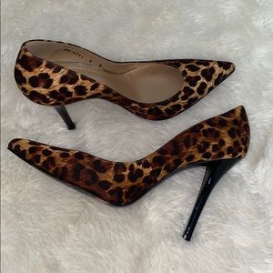 Stuart Weitzman Pump